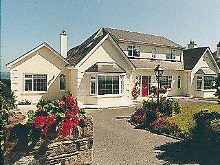 Glenorney By The Sea Hotel Трамор Екстериор снимка